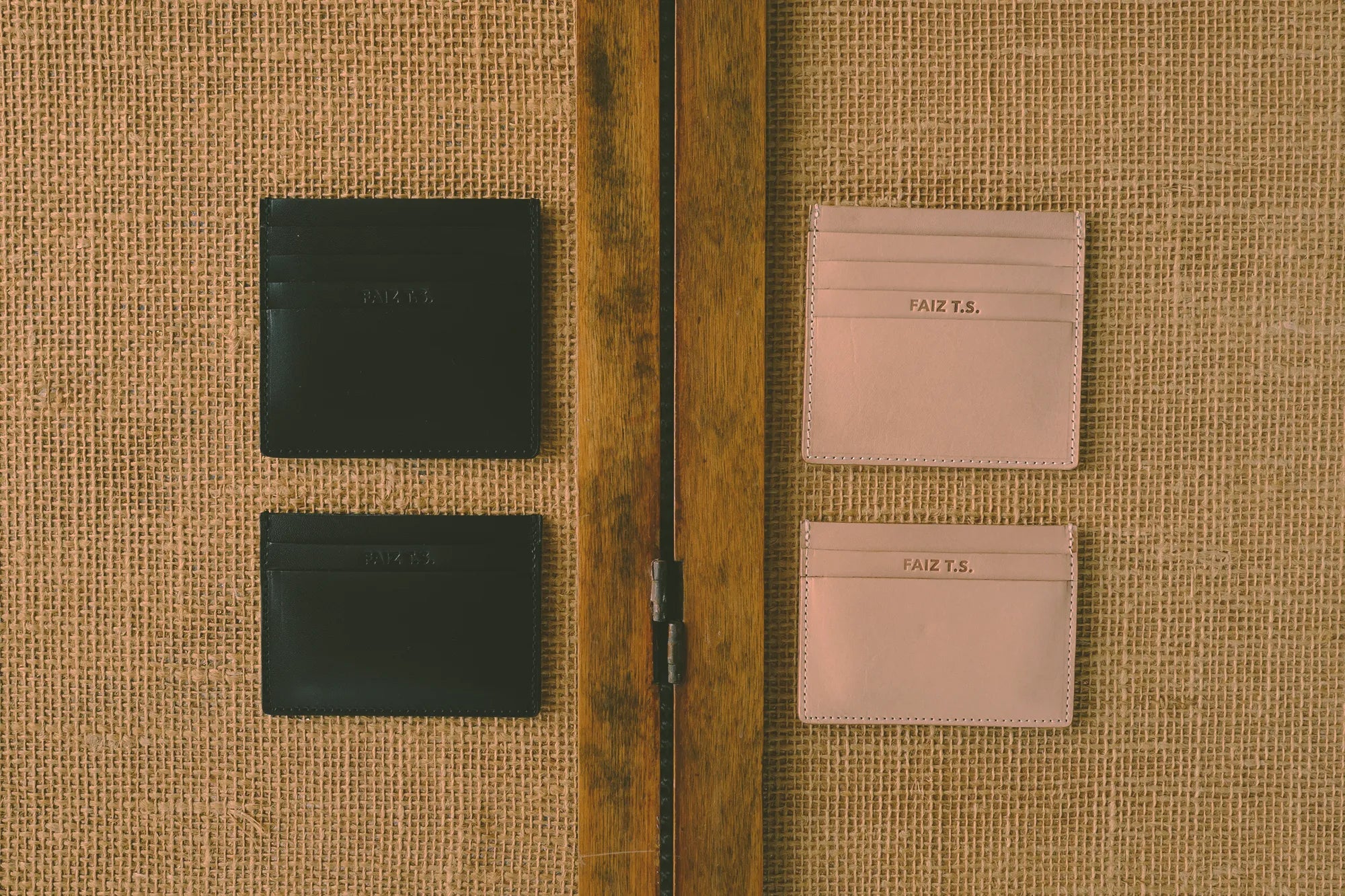 Short Cowhide Leather Cardholder FAIZ T.S. CO.